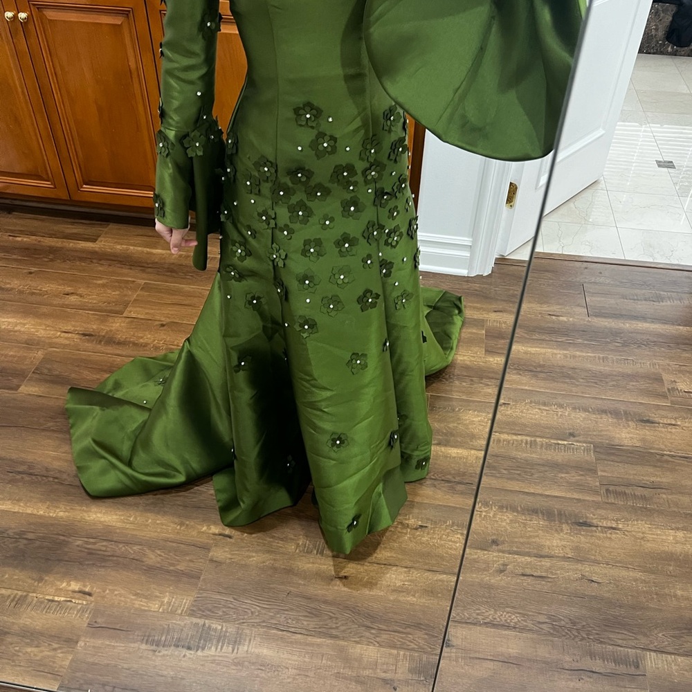 Elegant Green Satin Gown with Floral Embellishments